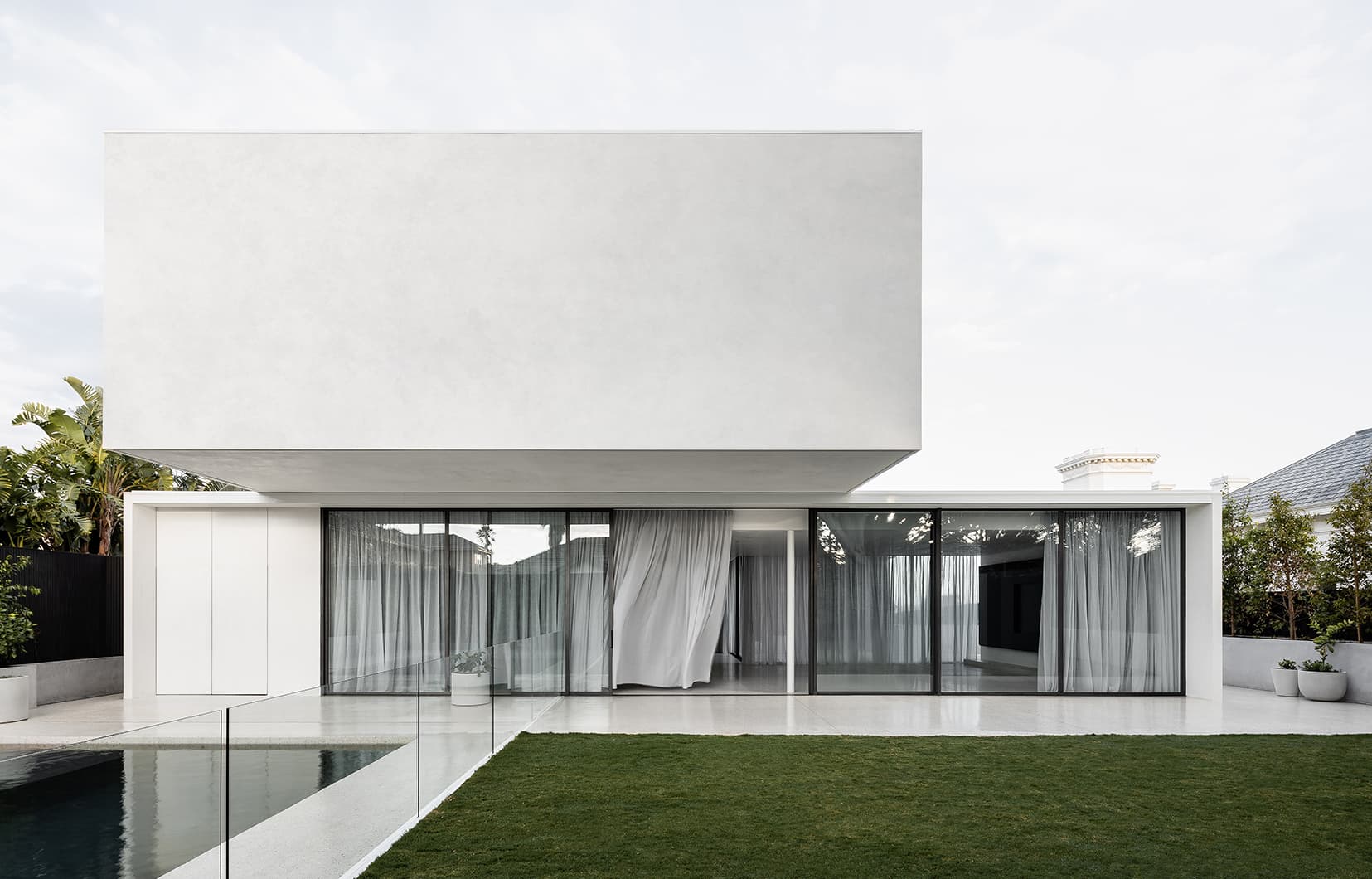 Brighton Residence by Adam Kane Architects